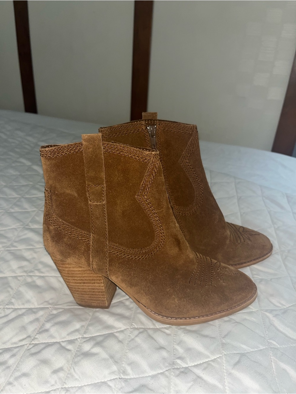 Jeffrey Campbell Brown Suede Western Block Heel Ankle Boots size 8.5 Women’s - Picture 2 of 8